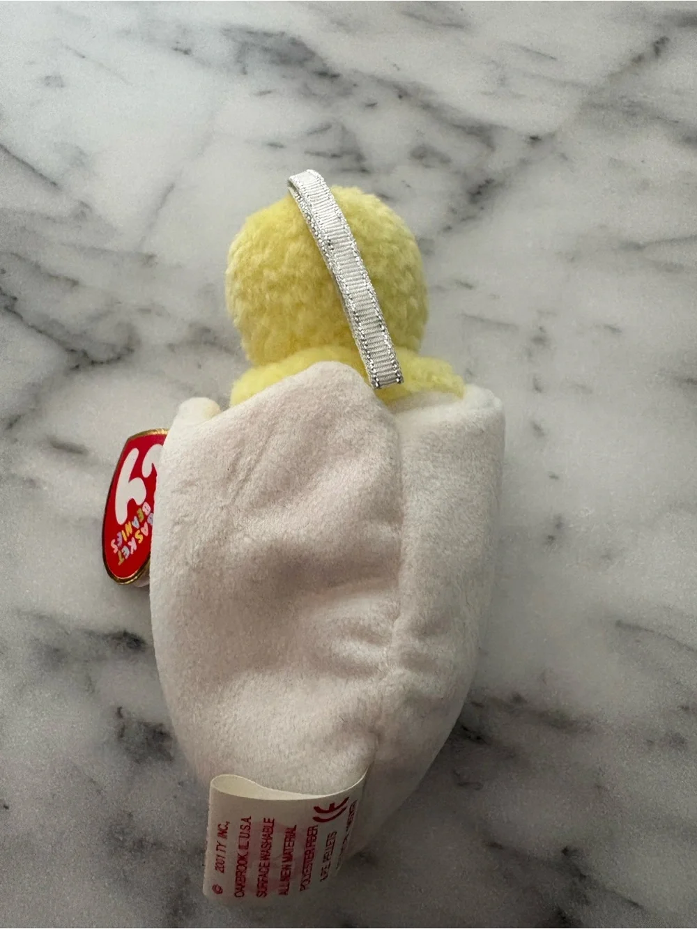 Ty Basket Beanies Eggbert Happy Spring Chick Plush in Egg Shell 2001 Retired
